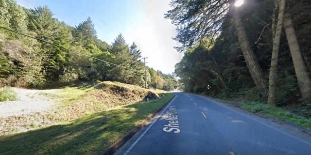 8696 Shelter Cove Rd,  CA: https://media.crmls.org/mediaz/654427d7-75cc-4577-9181-f9228bf1596f.jpg