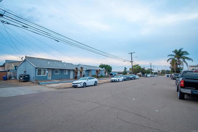 Detail Gallery Image 10 of 13 For 1704 B Ave, National City,  CA 91950 - – Beds | – Baths