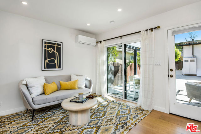 3720 Tuller Avenue, Los Angeles CA: https://media.crmls.org/mediaz/6545da9c-671c-442e-9489-7cb3caf7529a.jpg