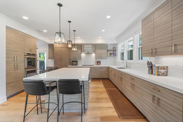 1180 Devonshire Dr, Encinitas CA: https://media.crmls.org/mediaz/65461583-a167-43ae-b50f-abb8755ac20b.jpg