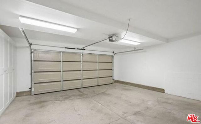 641 E 223rd Street, Carson CA: https://media.crmls.org/mediaz/6546649d-4084-4ad5-95f5-358f6ce8f5a2.jpg