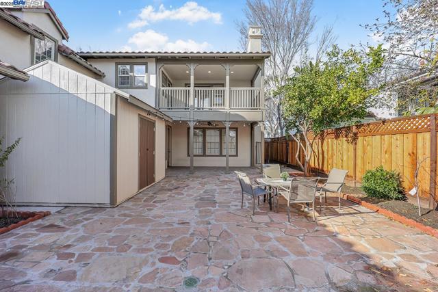 2744 Redbridge Rd, Tracy CA: https://media.crmls.org/mediaz/6547dc33-0075-4a53-8ef2-ad4972261589.jpg