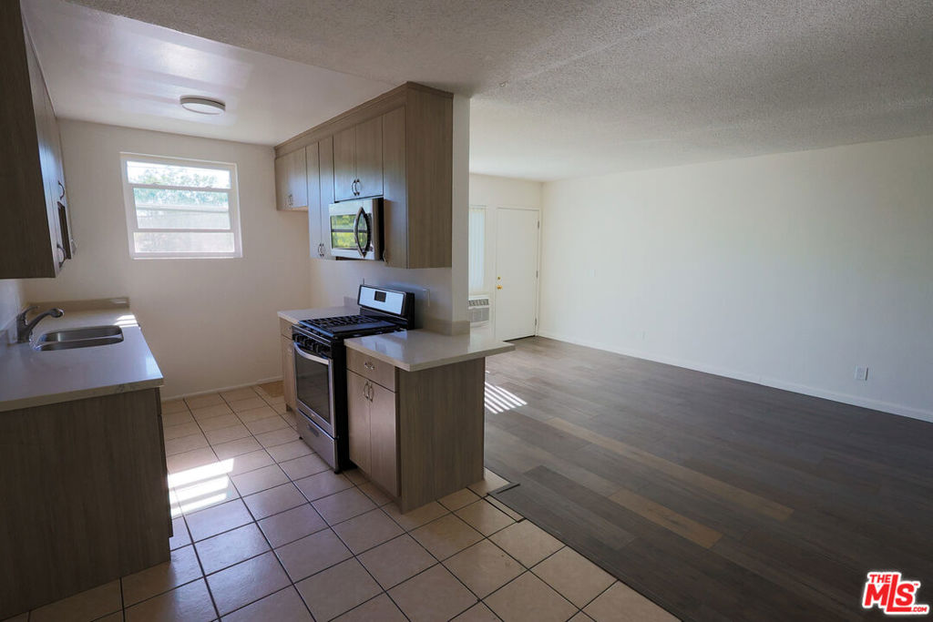 MLS #26843847 image #11