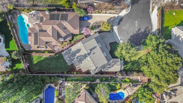 117 PANORAMA Way, Los Gatos CA: https://media.crmls.org/mediaz/654caaca-d236-4a5d-a5c7-57d87e22e0fb.jpg