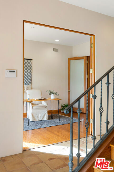 2175 Cold Canyon Road, Calabasas CA: https://media.crmls.org/mediaz/654d7a5b-5f2c-4458-a343-c13142c0fcc8.jpg