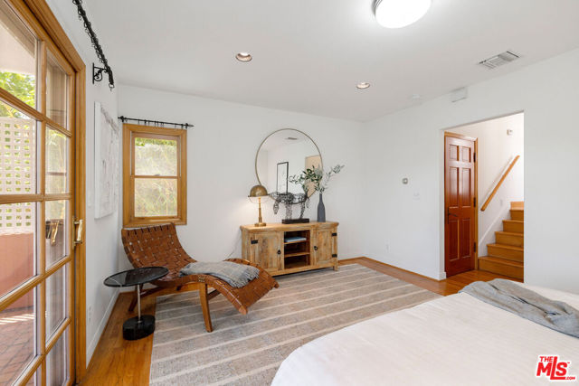 2004 Vine Street, Los Angeles CA: https://media.crmls.org/mediaz/654dd89b-97b4-4870-95fe-52cd0d821a7a.jpg