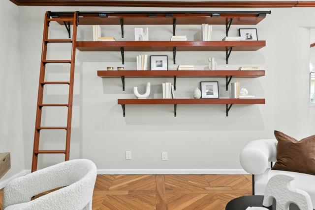 1 Lewis Ranch Road, San Carlos CA: https://media.crmls.org/mediaz/654eae15-f126-48b4-8f86-e6f88512d375.jpg