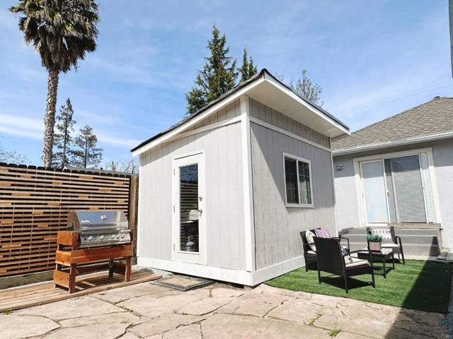 531 N 12th Street, San Jose CA: https://media.crmls.org/mediaz/655064b2-405f-4404-ad62-d41002dcc85b.jpg