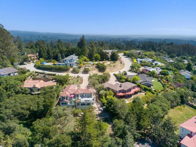 17 Kite Hill Road, Santa Cruz CA: https://media.crmls.org/mediaz/6551374e-e0f7-46af-ada6-1969f378a046.jpg