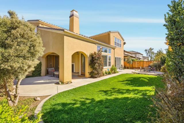 18253 Solano Place, Morgan Hill CA: https://media.crmls.org/mediaz/655199e2-071d-4a8f-8f32-889aaada7c6c.jpg