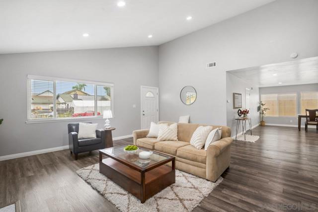 8807 Scorpius Way, San Diego CA: https://media.crmls.org/mediaz/6551bae0-cdf3-441b-a0a2-37b0f2b29f3e.jpg