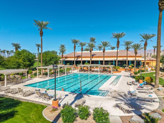 36531 Tallowood Drive, Palm Desert CA: https://media.crmls.org/mediaz/65532177-a70b-4b92-81be-75f5585314c4.jpg