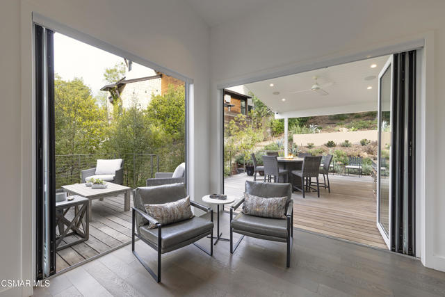 2443 Stafford Road, Westlake Village CA: https://media.crmls.org/mediaz/6553b1a5-259d-4431-b624-7eb971deadcc.jpg