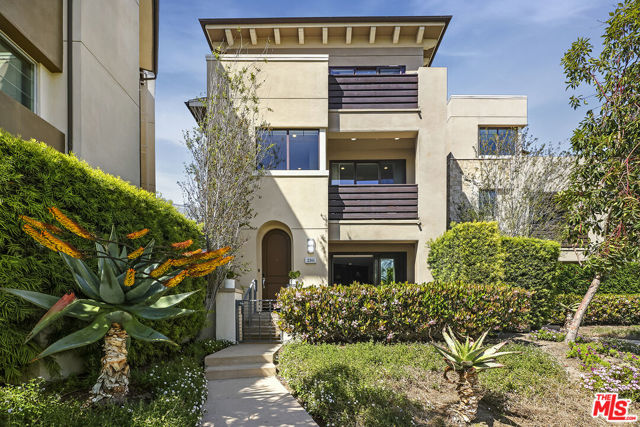 12864 South Seaglass Circle photo 2