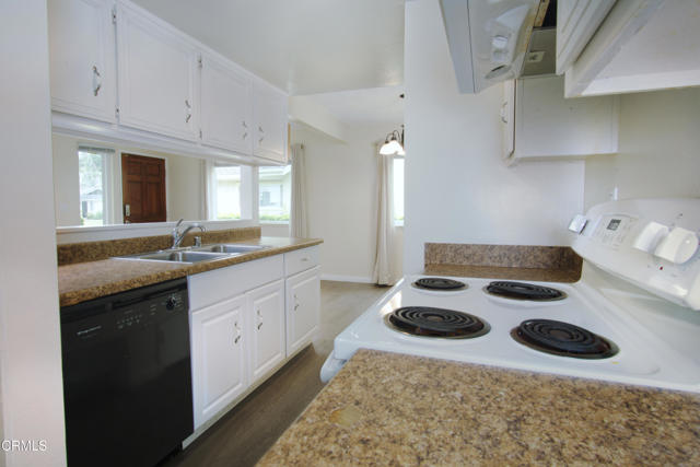 Detail Gallery Image 5 of 12 For 653 Halyard St, Port Hueneme,  CA 93041 - 2 Beds | 1 Baths