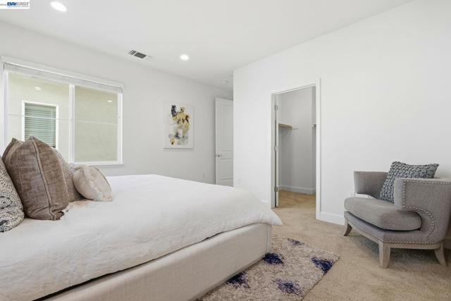 Image 19 of 44 For 8553 Schooner Way