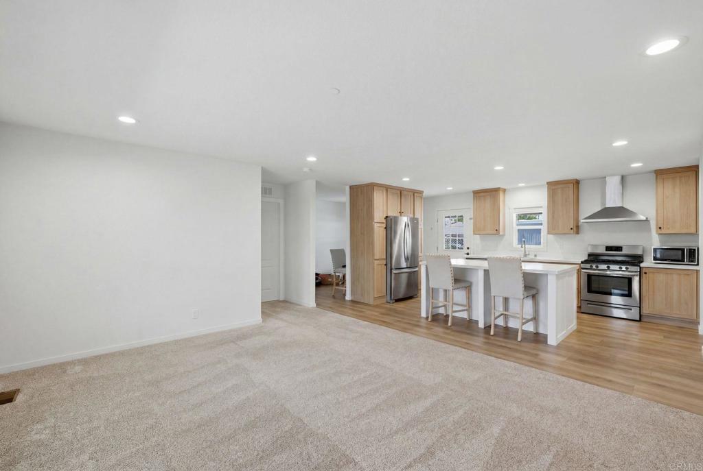 2700 Valley Parkway - photo 3