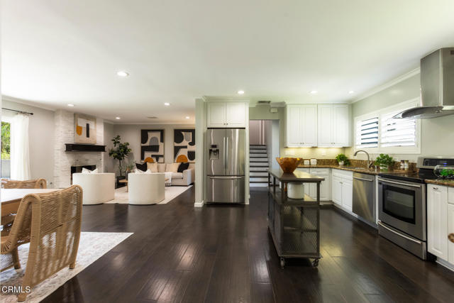 Detail Gallery Image 14 of 62 For 11442 Brainard Ave, Sylmar,  CA 91342 - 3 Beds | 2/1 Baths