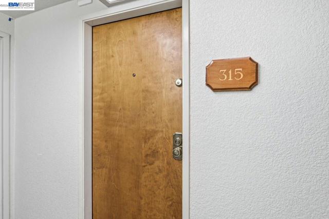 Image 35 of 37 For 1400 Carpentier St  315