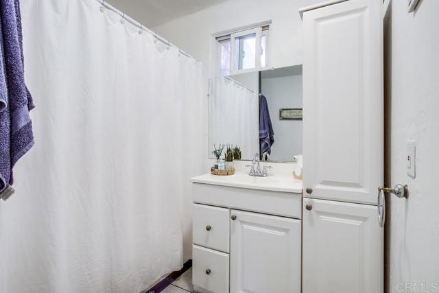 1828 34 B Avenue, National City CA: https://media.crmls.org/mediaz/6557cdbf-837d-4548-b08d-0e36a5535dba.jpg