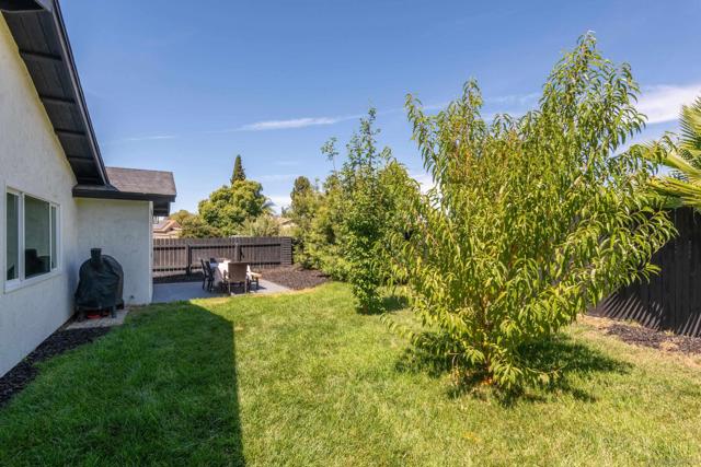 8419 Menkar Rd, San Diego CA: https://media.crmls.org/mediaz/655878f9-e912-469d-9cb7-f098aff1b1ae.jpg