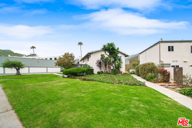 Drew Fenton | 6216 Tapia Drive Malibu CA | MLS: 7427620