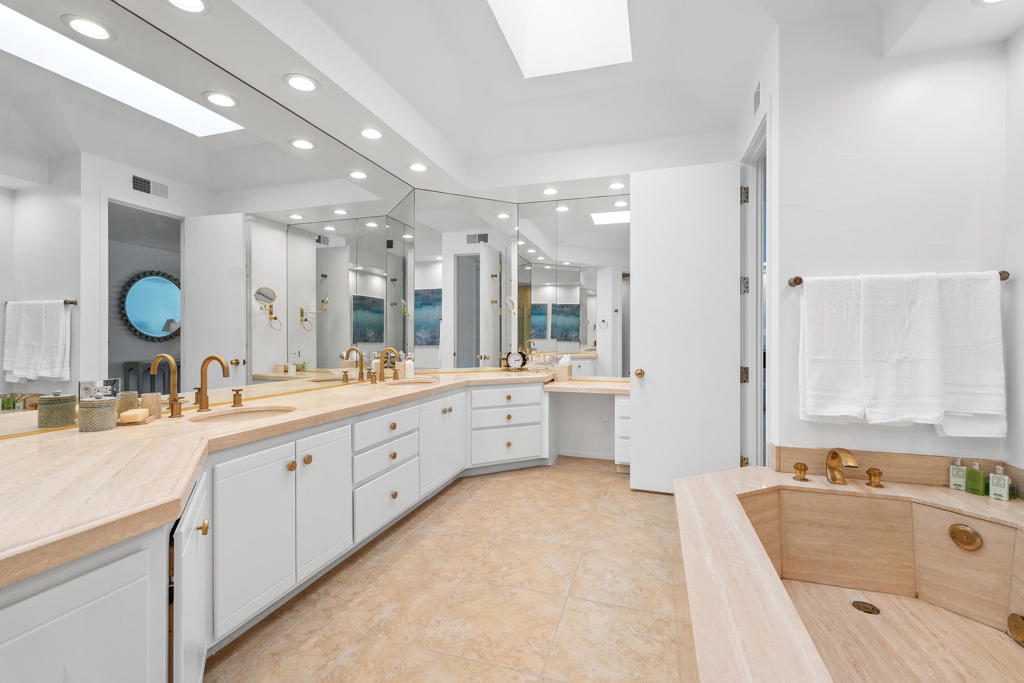 MLS #219136404DA image #29