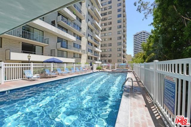 Image 3 for 10535 Wilshire Blvd #1709, Los Angeles, CA 90024