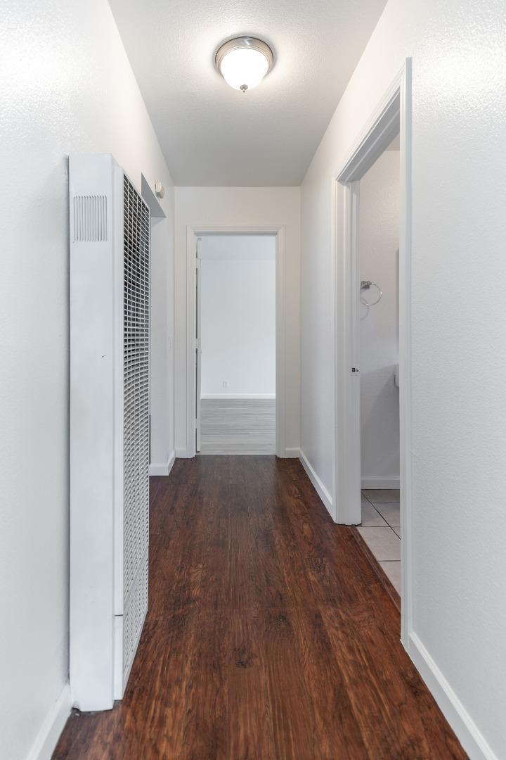 https://media.crmls.org/mediaz/655a3fcc-71b6-46b0-bea4-de5007258507.jpg?preset=X-Large