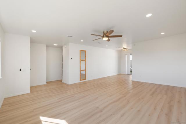 3875 Vista Campana, Oceanside CA: https://media.crmls.org/mediaz/655bd6bb-daa0-4af8-9f94-30003b66fe74.jpg