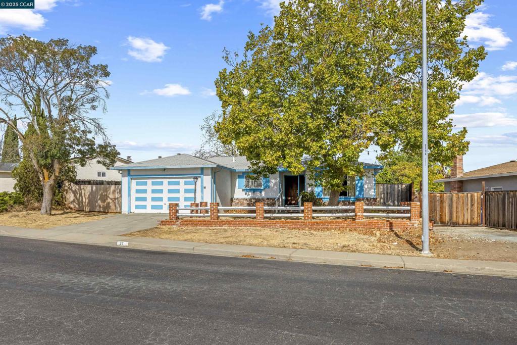 26 Orinda Ln