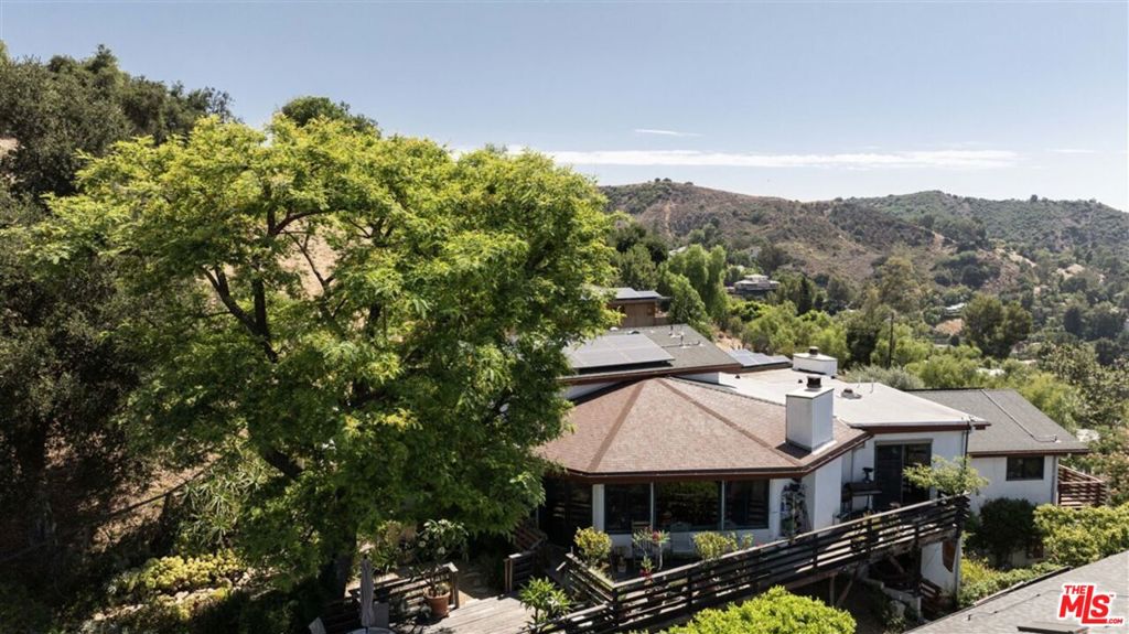 2733 Halsey Road
