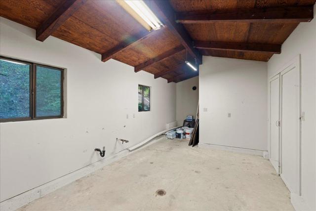 230 Burrell Court, Los Gatos CA: https://media.crmls.org/mediaz/655c704a-5fd7-4431-bae5-2a357f94bfc4.jpg