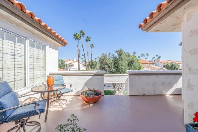 247 Vista Royale W Circle, Palm Desert CA: https://media.crmls.org/mediaz/655d479c-33da-49d9-9a98-c081baa7433f.jpg