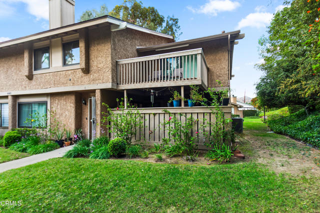 Detail Gallery Image 2 of 27 For 4448 Lubbock Dr #C,  Simi Valley,  CA 93063 - 3 Beds | 2/1 Baths