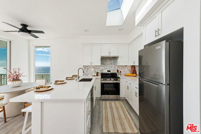 Drew Fenton | 11836 Ebb Tide Lane Malibu CA | MLS: 7300750