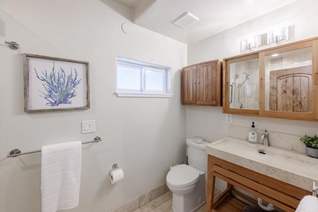 520 Sand Hill Road, Scotts Valley CA: https://media.crmls.org/mediaz/65608450-c83b-4ac3-9422-1b069cb4e05c.jpg