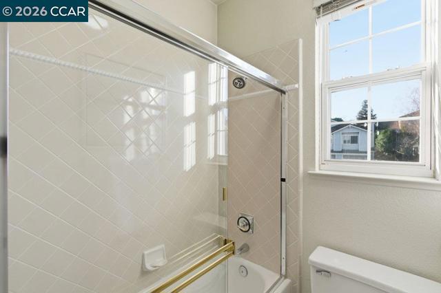 Image 39 of 51 For 811 Vineyard Ct