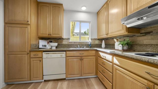 940 Kennard Way, Sunnyvale CA: https://media.crmls.org/mediaz/6560b414-dcd1-4c15-93a1-4b3eb0b44607.jpg