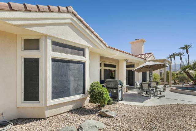 38129 Grand Oaks Avenue Avenue, Palm Desert CA: https://media.crmls.org/mediaz/656101c2-6ed1-4fc6-834c-d624274cb14e.jpg