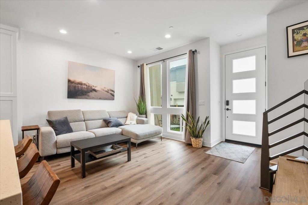 11026 Eka Way - photo 2