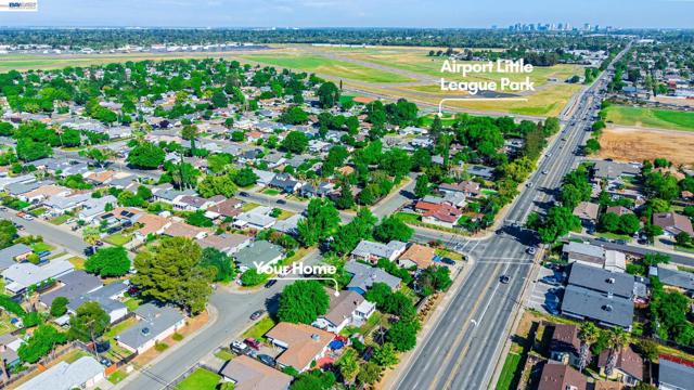 Image 23 of 25 For 6613 Demaret Drive