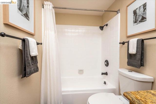 Image 44 of 56 For 14787 Oleander St