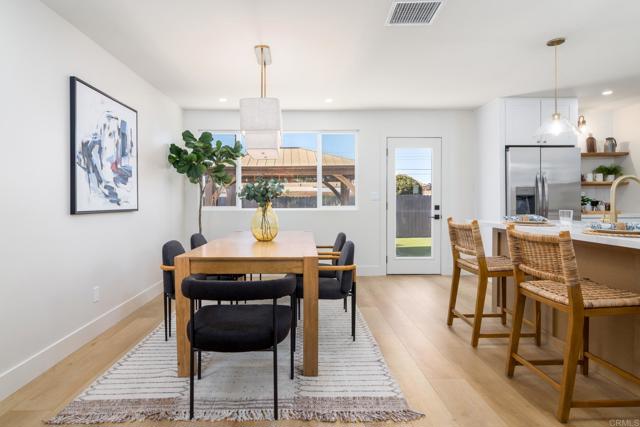 Detail Gallery Image 6 of 25 For 3996 Hatton St, San Diego,  CA 92111 - 3 Beds | 2 Baths