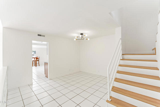 Detail Gallery Image 13 of 31 For 4320 Meridian Ave, Oxnard,  CA 93035 - 3 Beds | 2/1 Baths