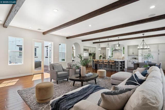 492 Calico Ct, San Ramon CA: https://media.crmls.org/mediaz/65643b72-de84-45be-a720-7f202ca921c0.jpg