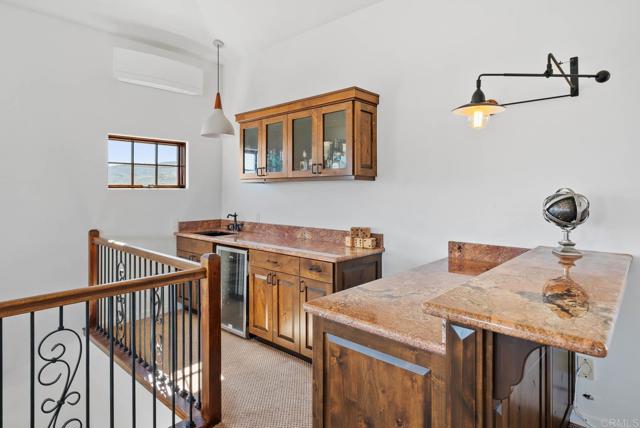 24949 Thunder Mountain Road, Ramona CA: https://media.crmls.org/mediaz/6564a942-aa51-48a8-a21f-b53f64474a2b.jpg