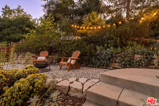1117 N Avenue 64, Los Angeles CA: https://media.crmls.org/mediaz/65650fd2-0530-4a02-8888-cebce3f9c695.jpg