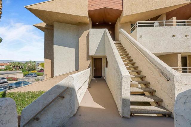 Image 21 of 24 For 467 Calle El Segundo  D1