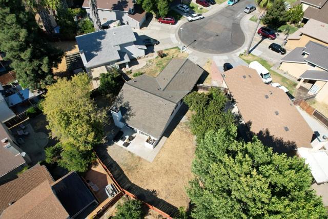 1190 Rio Norte Way, Sacramento CA: https://media.crmls.org/mediaz/6565e954-fa04-459b-8b9a-d20121600073.jpg